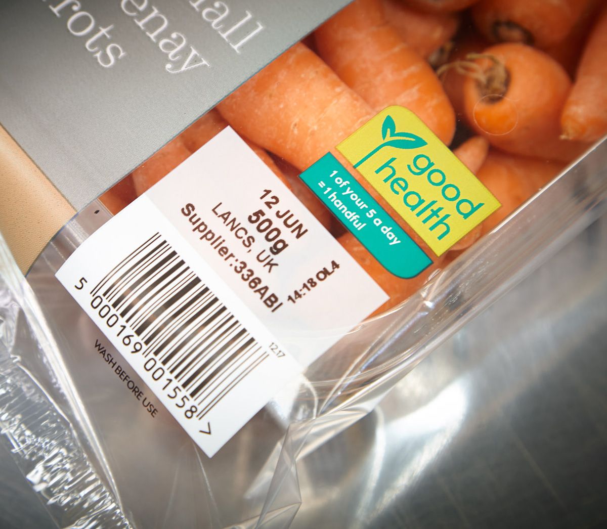 thermal printing on labels of plastic container